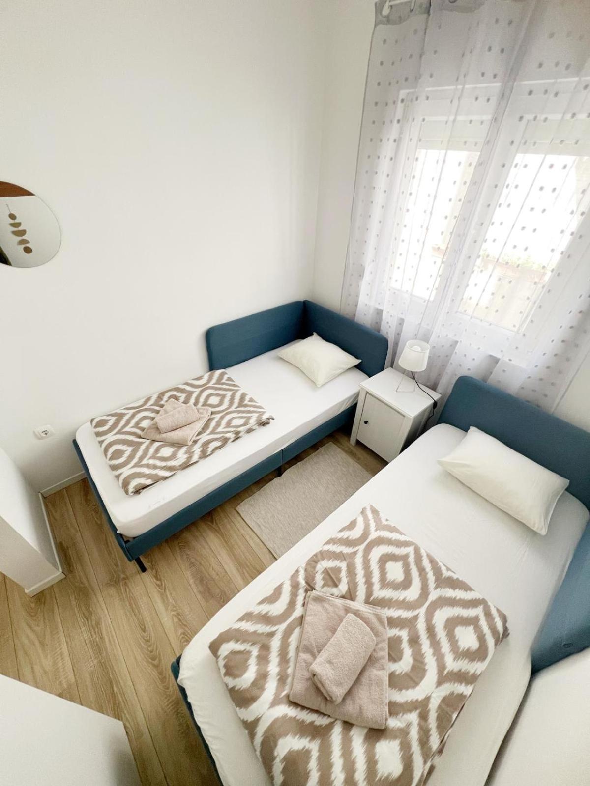 Sea Dream Apartments Бибине Екстериор снимка