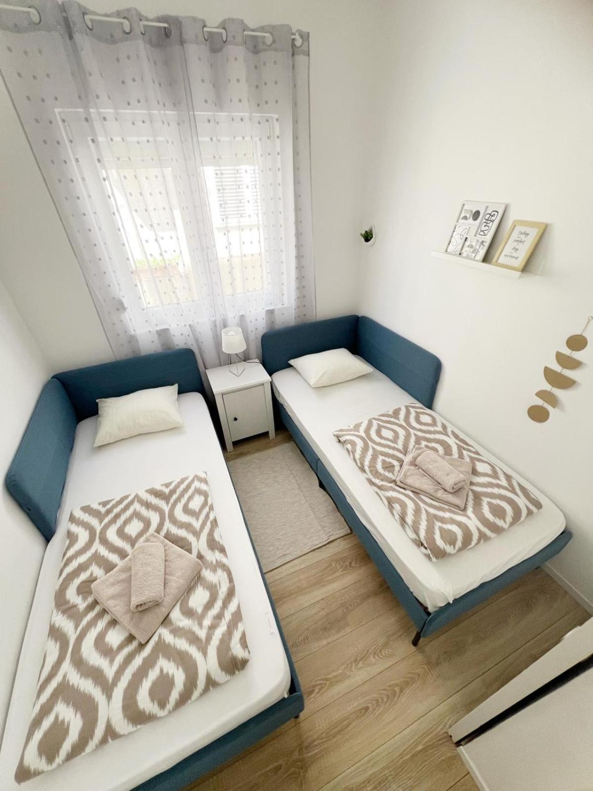 Sea Dream Apartments Бибине Екстериор снимка